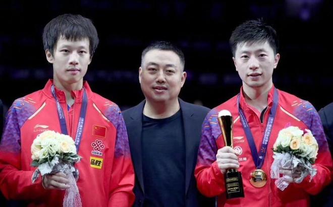 这位多年来 这位多年来