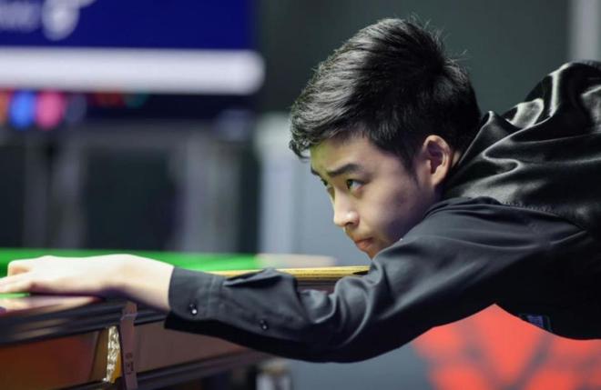 年轻球员的 年轻球员的