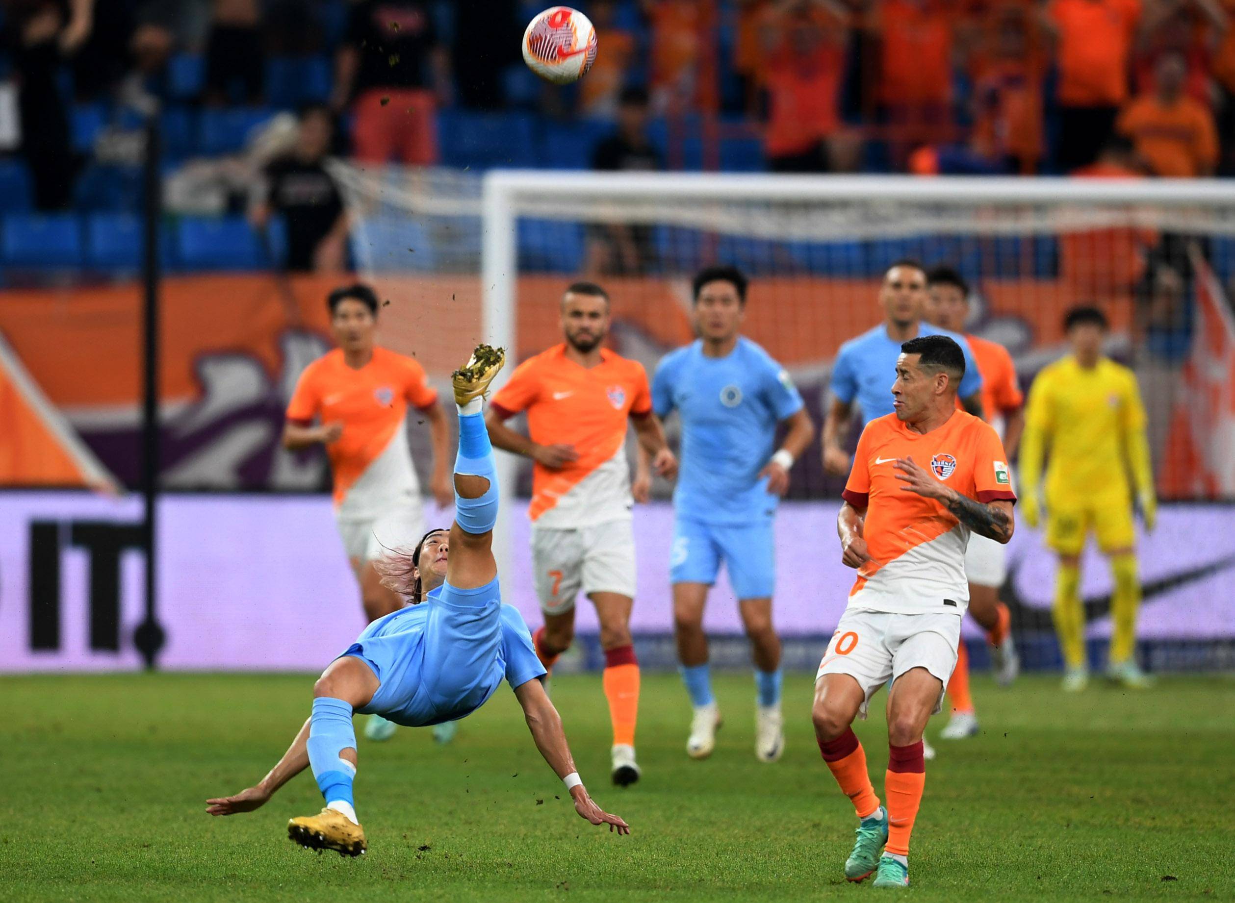 而他的主动 而他的主动